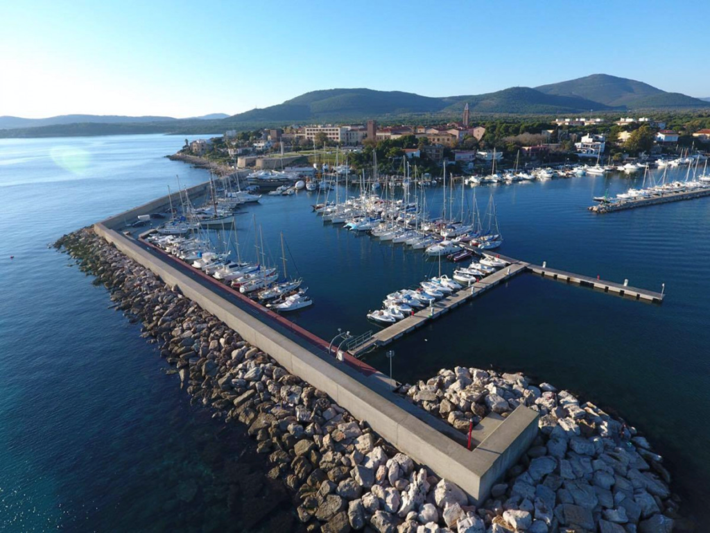 Posti barca Marina di Fertilia